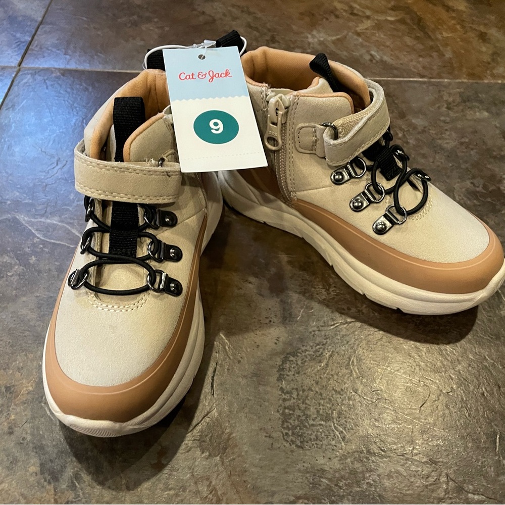 Cat & Jack Kids Cream and Brown Boots